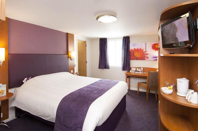Premier Inn Skipton North Gargrave Exterior photo